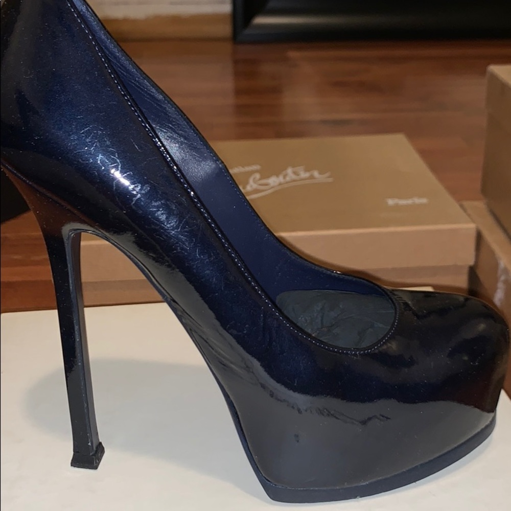 YSL TRIB 105 PUMP (Color Marine)
